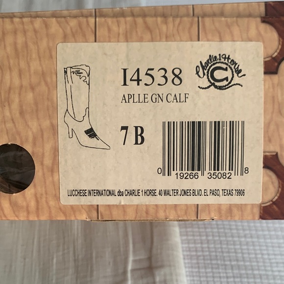 Vibrant Apple Green Charlie Horse Leather Heeled Boots - Picture 11 of 12